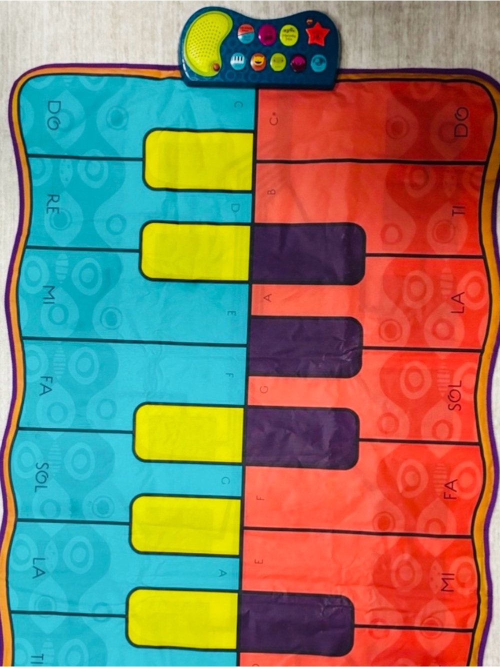 B.Toys boogie Woogie Mat - Floor piano
